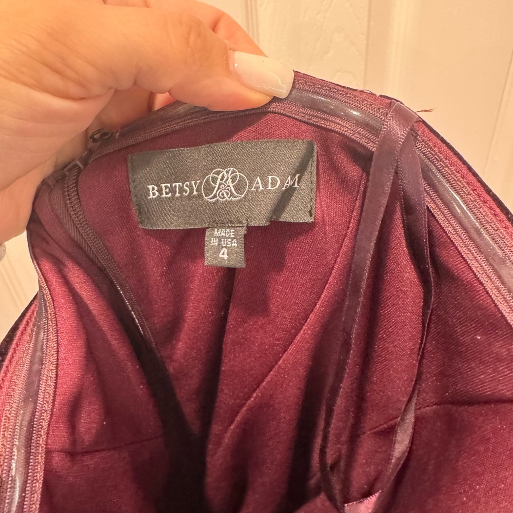 Betsy & Adam Strapless Purple Dress - Picture 9 of 10